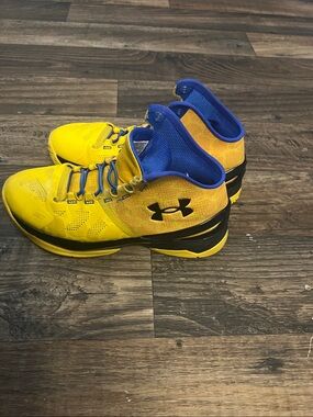 Under Armour Yellow and Blue Performance Basketball Shoes